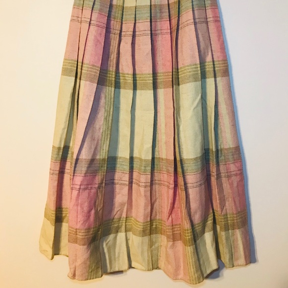 Vintage Pleated Pink Natural Long Wool Skirt - Picture 2 of 6